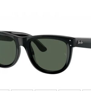 Ray-Ban Black Sunglasses Classic Wayfarer Style